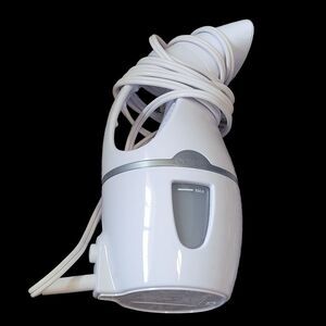 Travel handheld garment steamer
